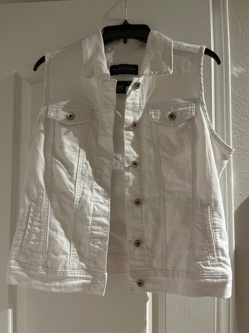 White Denim Jacket Vest, size Medium by Live a Little